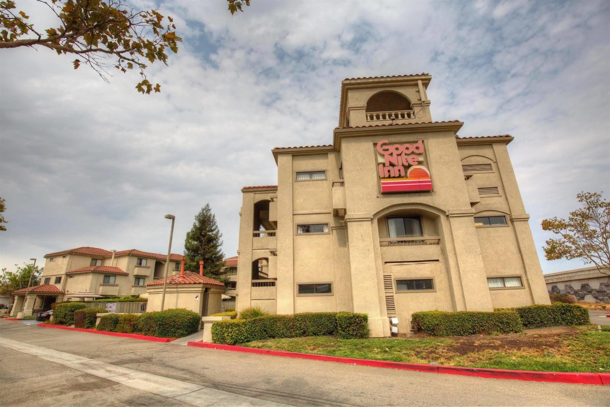 Good Nite Inn Fremont Exterior foto